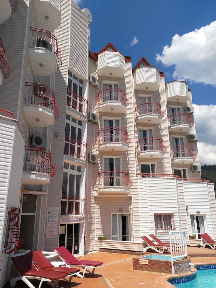 Avlu 4 Apart Hotel 5/50