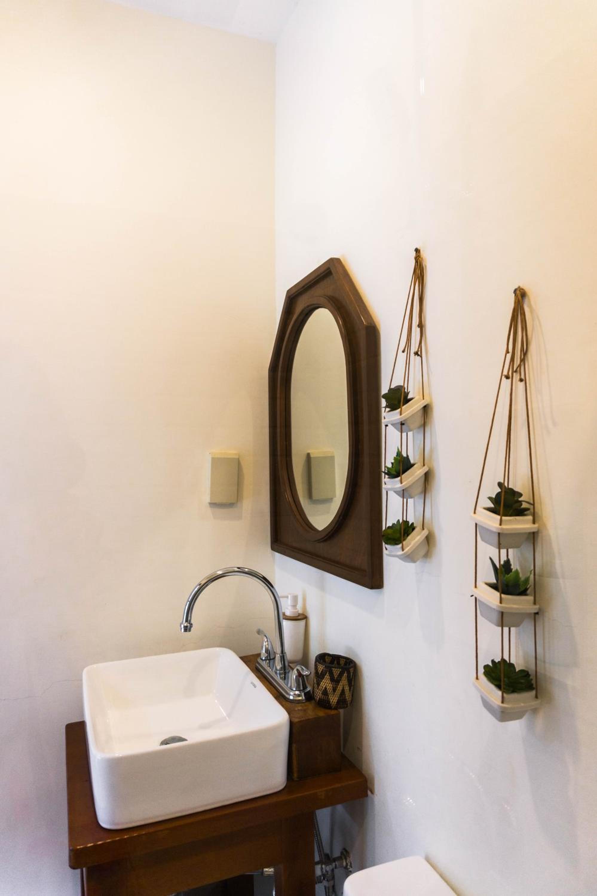 Talisay Boutique Hotel 54/57