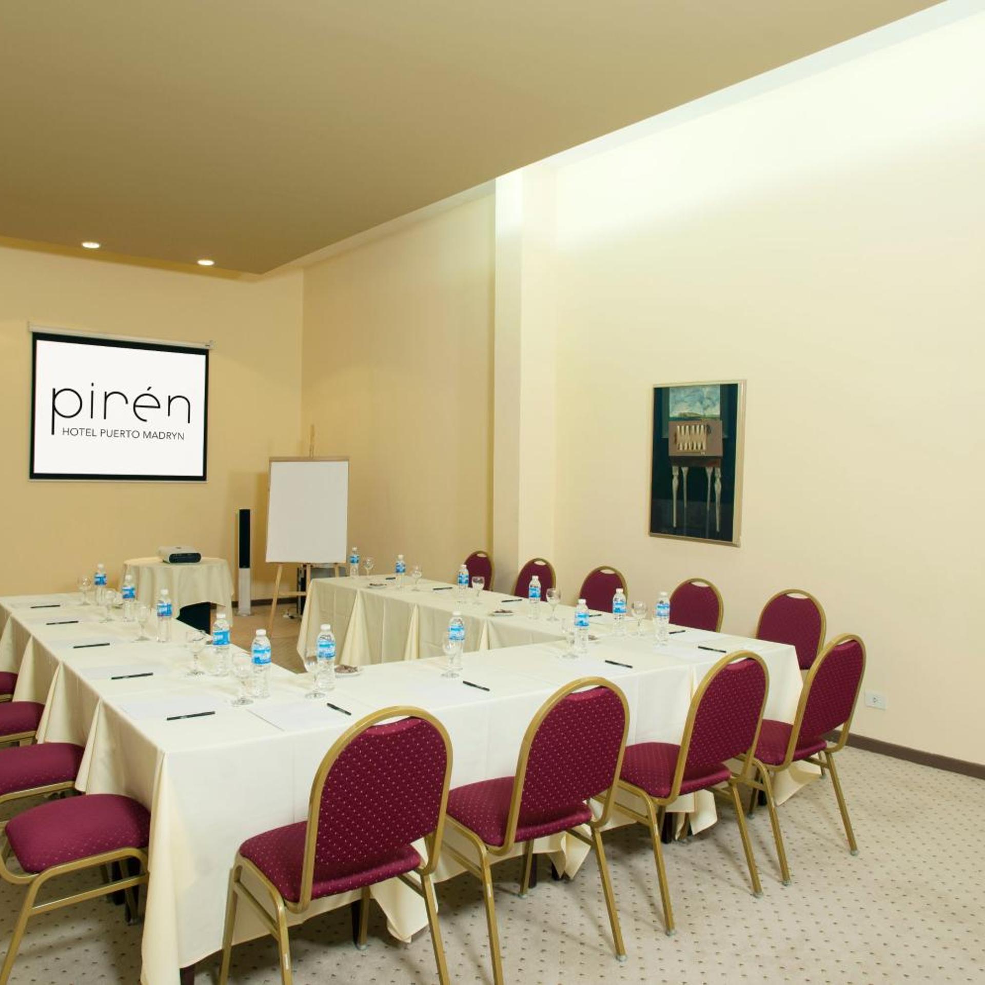 Hotel Piren 47/55