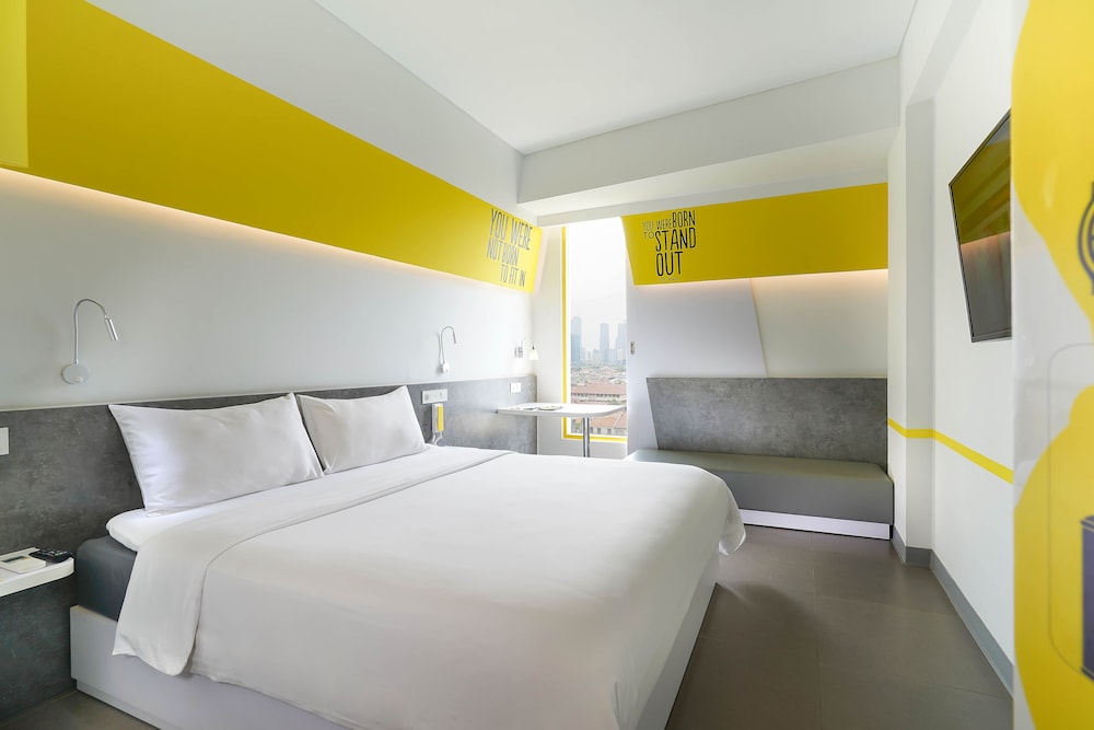 Yello Hotel Manggarai 11/32