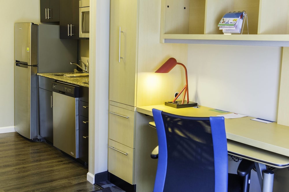 Towneplace Suites Columbia Northwest Harbison 7/51