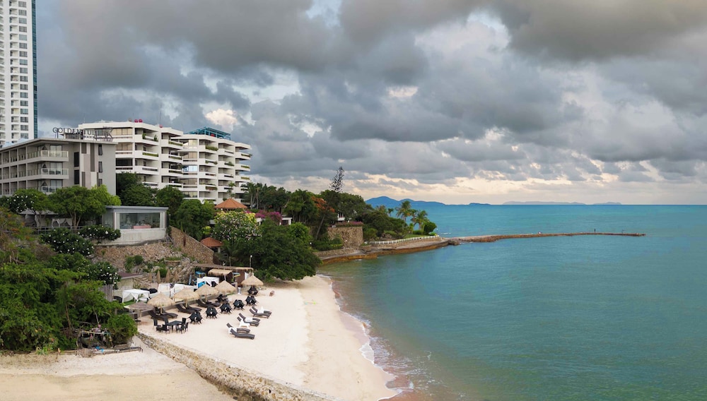 Mayaana Beach Resort - Formerly Golden Tulip Pattaya Beach Resort 41/49