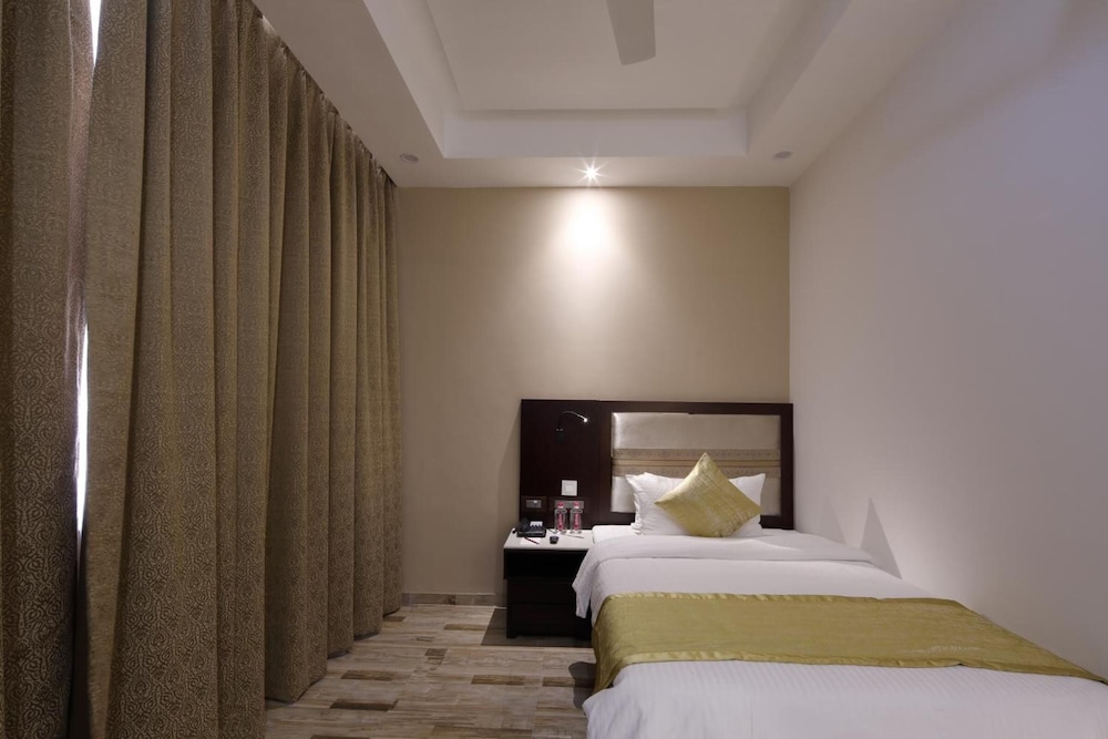 REGENTA Inn Ranip Ahmedabad 8/32