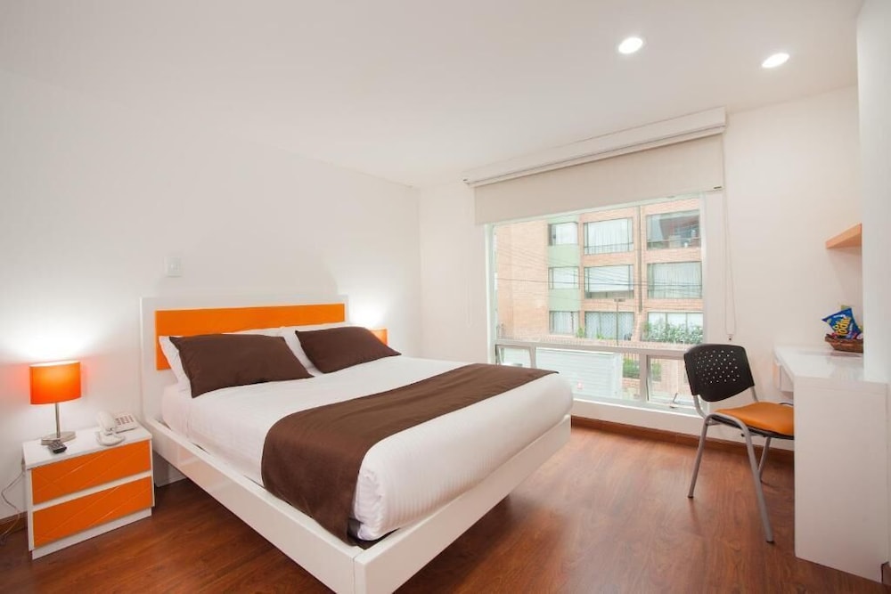 Hotel Bogota Castellana 100 11/47