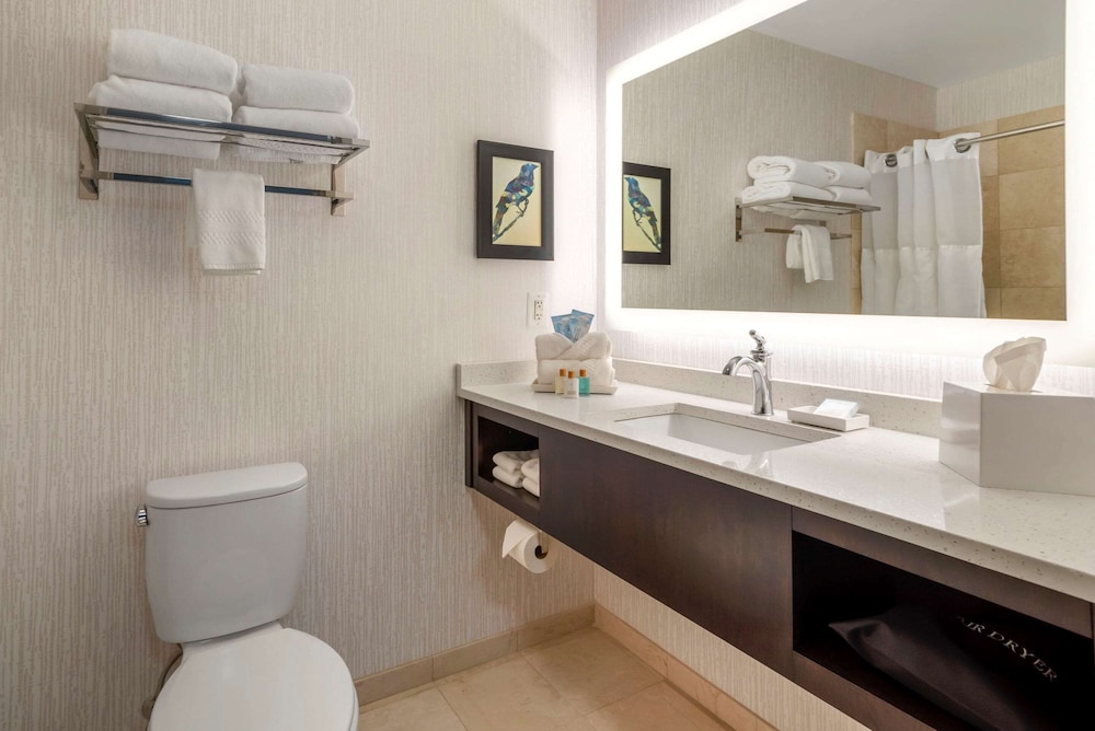 The Inn at Leonardtown, an Ascend Collection Hotel 40/45