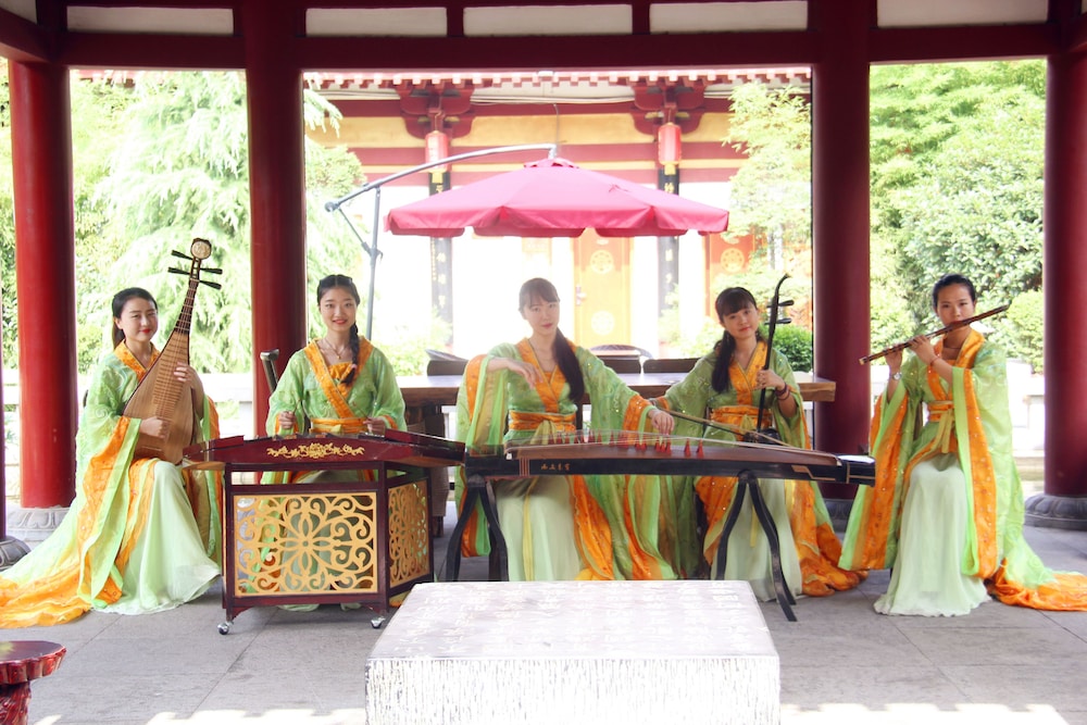 Tang Dynasty Art Garden Hotel 10/49