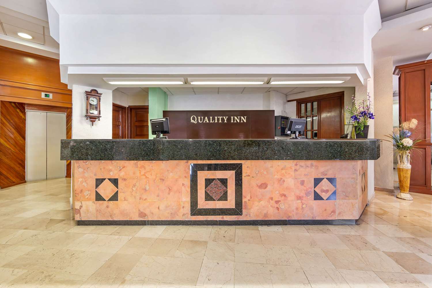 Quality Inn Aguascalientes AGU 6/37