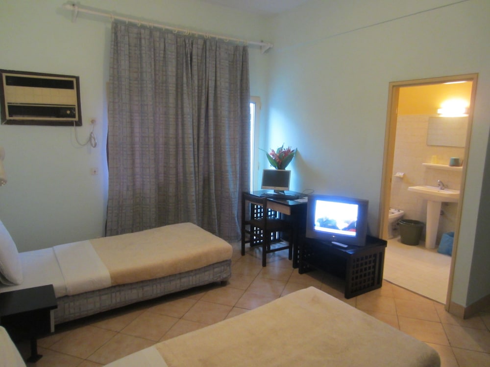 Hotel Beausejour Mirabel 20/27