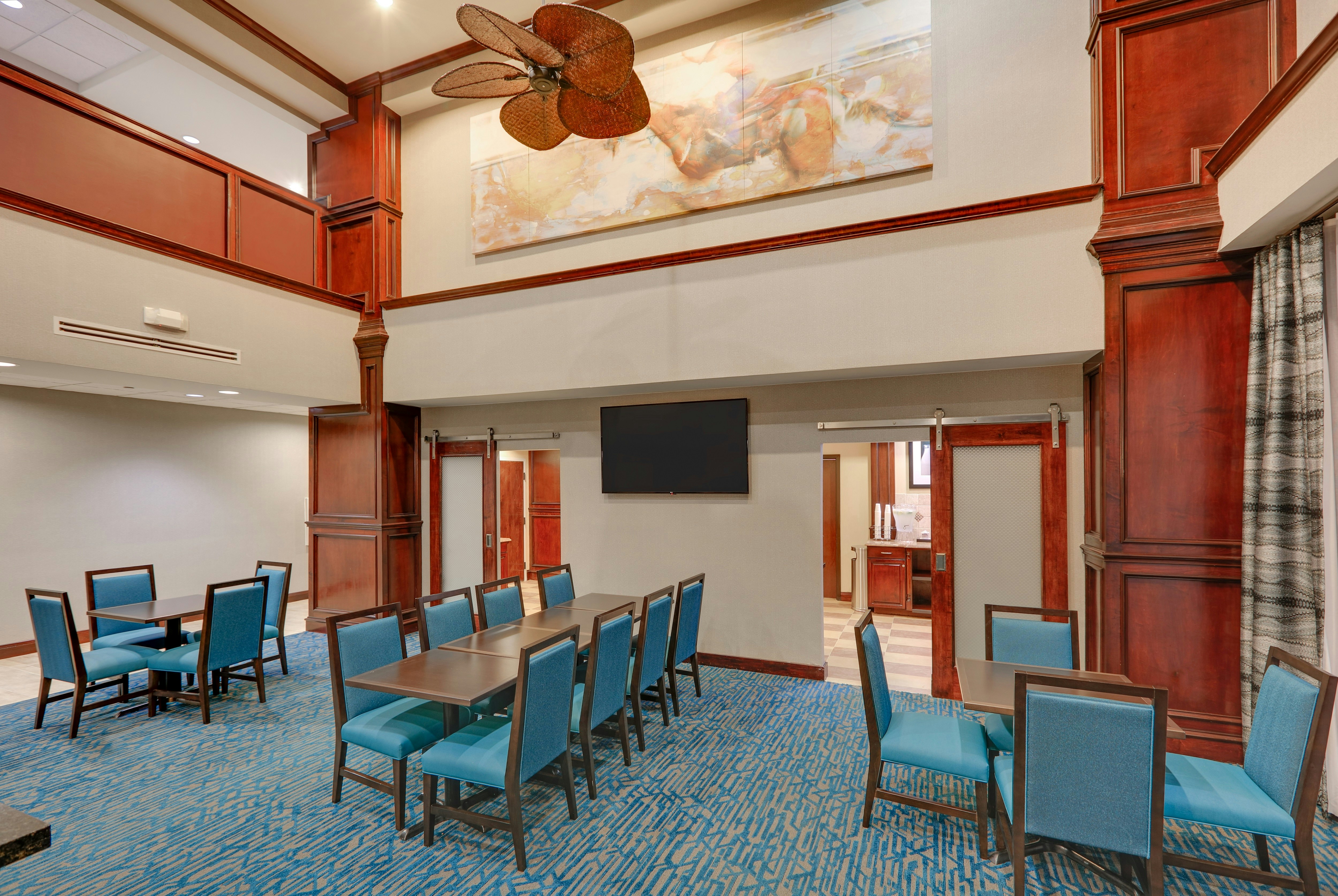 Hampton Inn Suites Dallas Arlington South 43/50