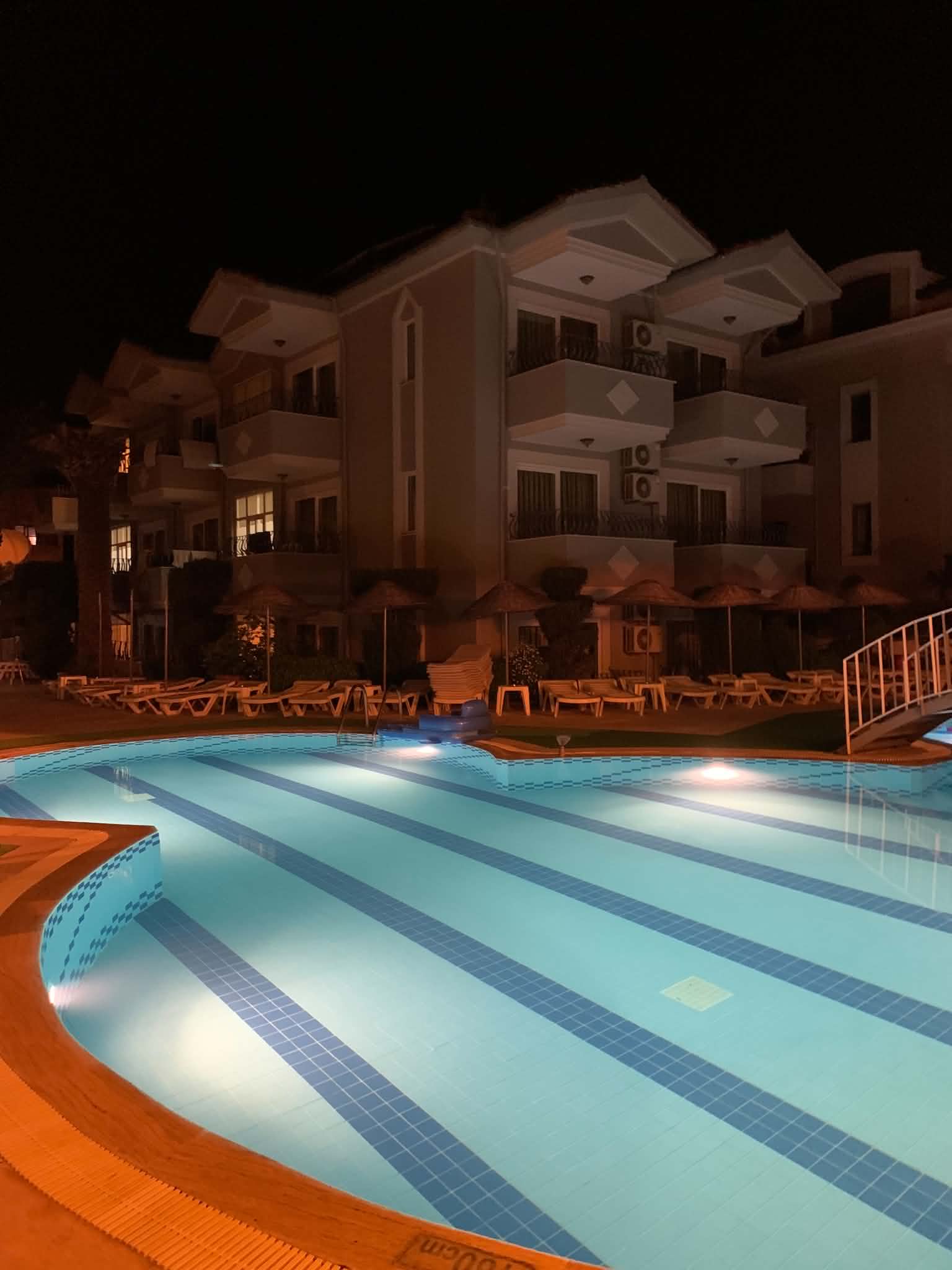 Sahin Palace 25/50