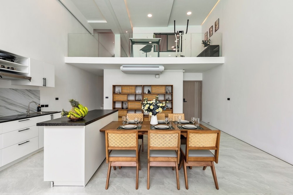 Zen Style Pool Access Townhouse 36/50