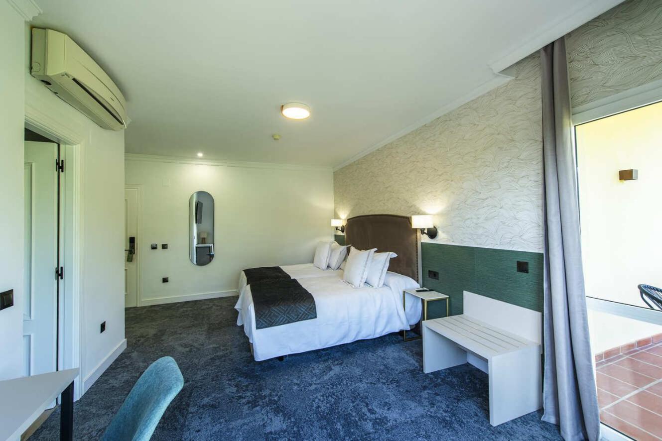Superior, King Bed