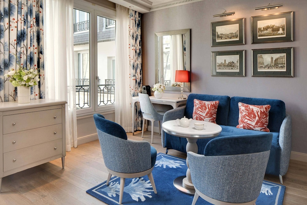 Hotel Rochester Champs-Elysees 50/68