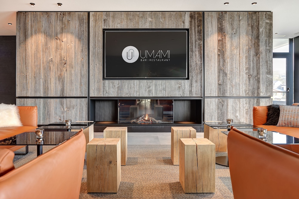 R hotel experiences 52/58
