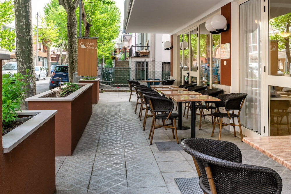 Hotel Stresa 61/66
