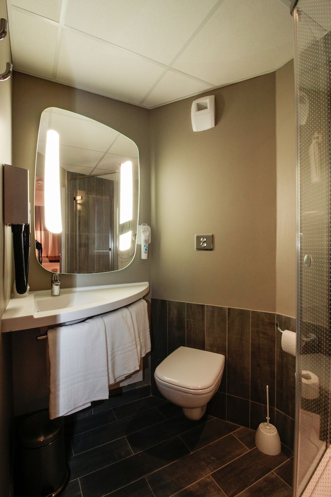 Ibis Cahors 50/50