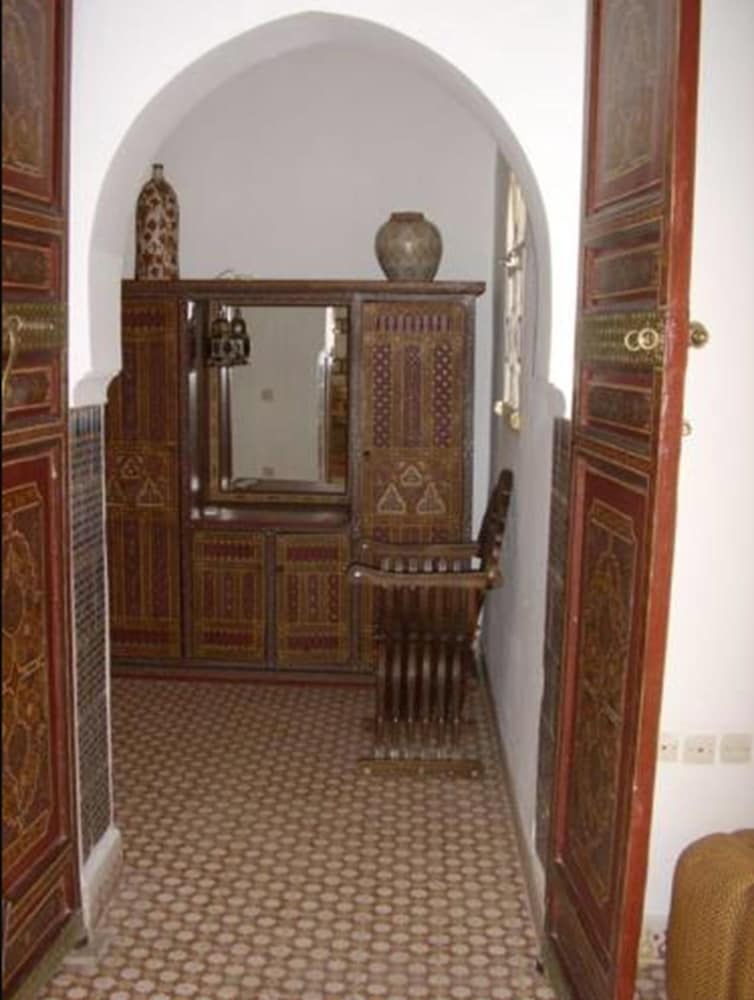 Riad Ifoulki 13/53