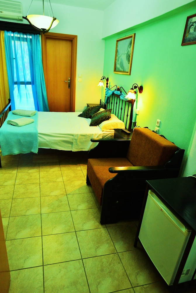 Olympos Pension 17/50