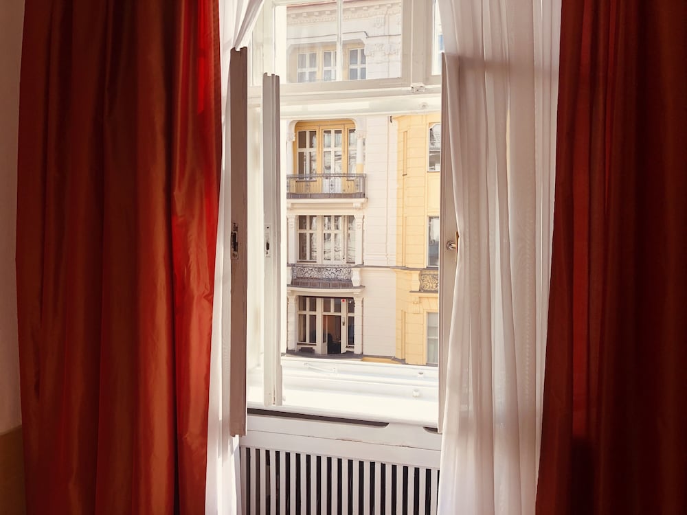 Castell Hotel 49/49