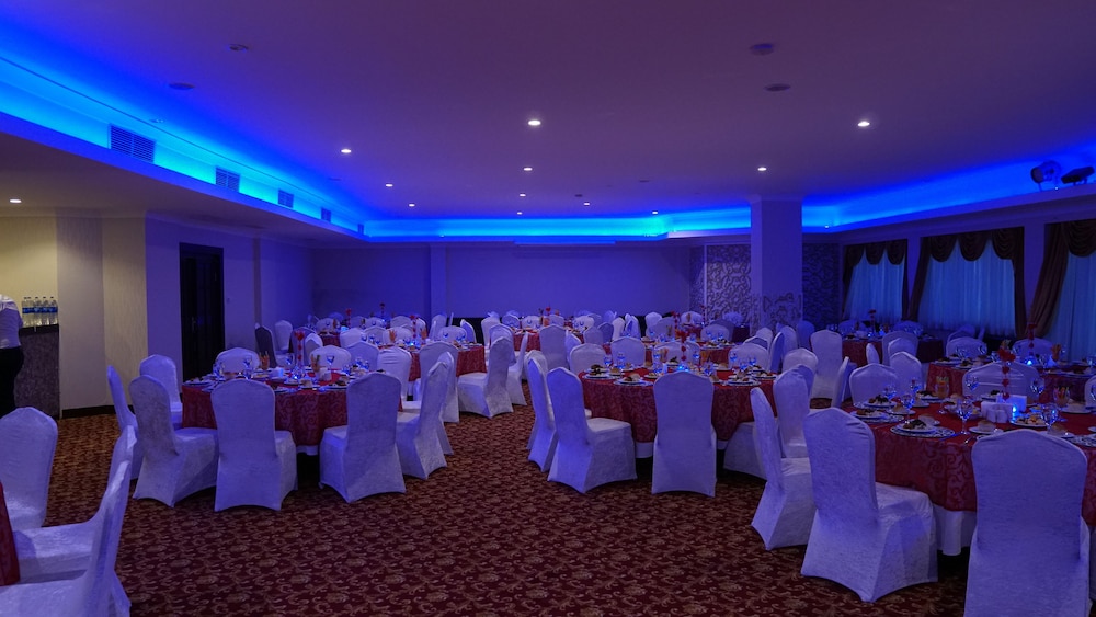 ASRIN PARK HOTEL & SPA 40/53