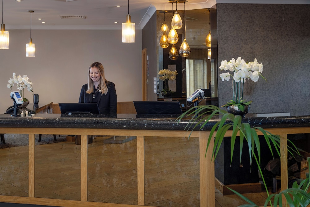 Hampshire Court Hotel & Spa 9/65