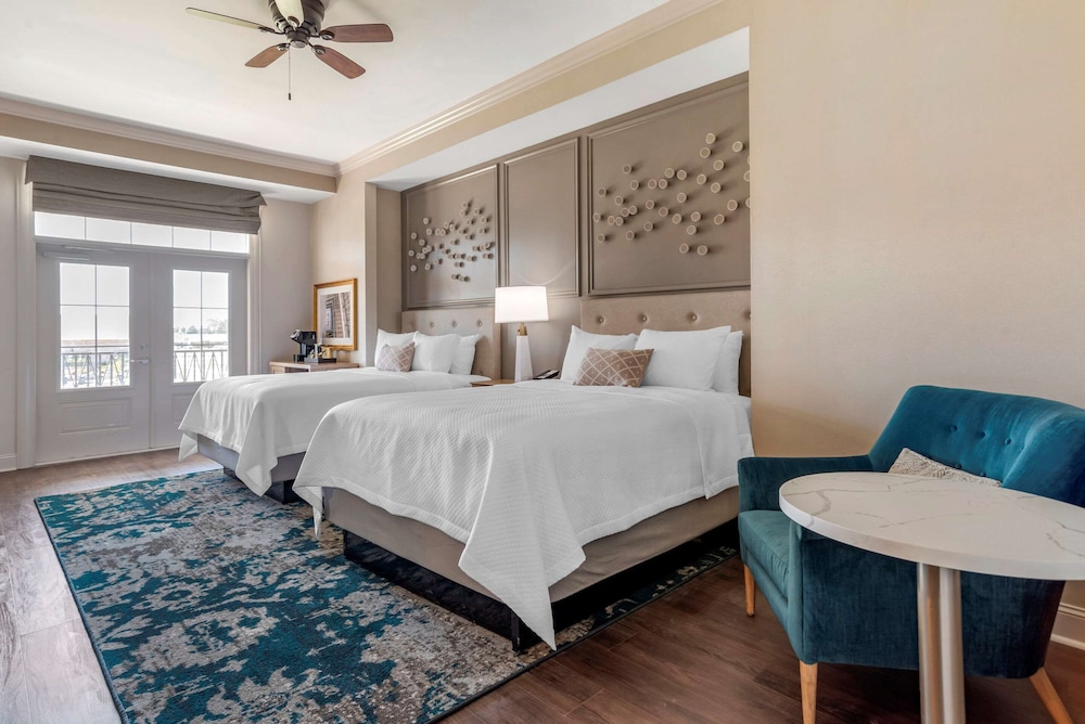 Lyric Hotel West End, Trademark Collection by Wyndham 15/50