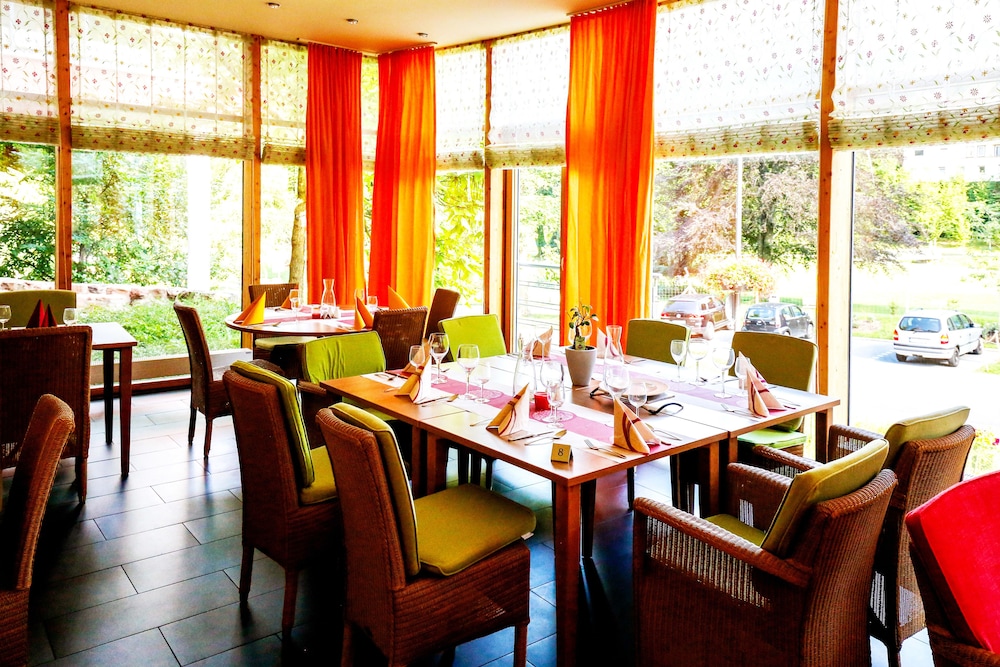 Nashira Kurpark Hotel 34/54