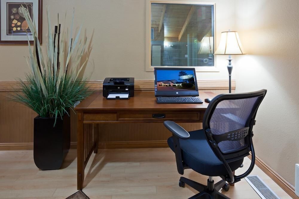 Grandstay Hotel Suites 42/50