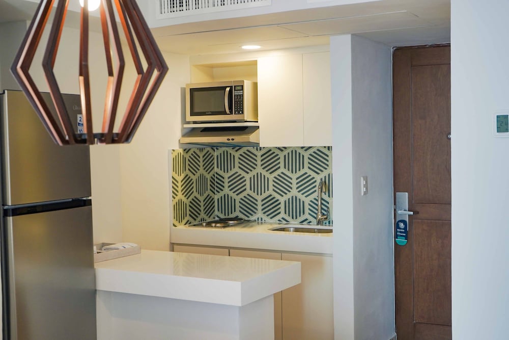 Luna Palace Hotel and Suites 28/65