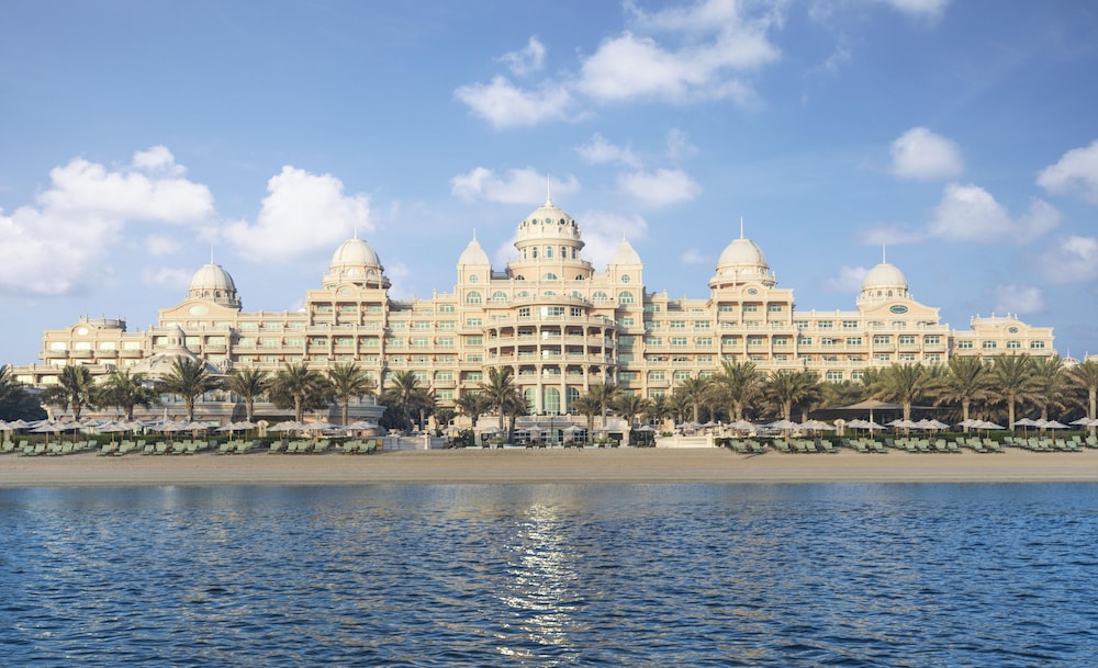 Raffles The Palm Dubai 42/47