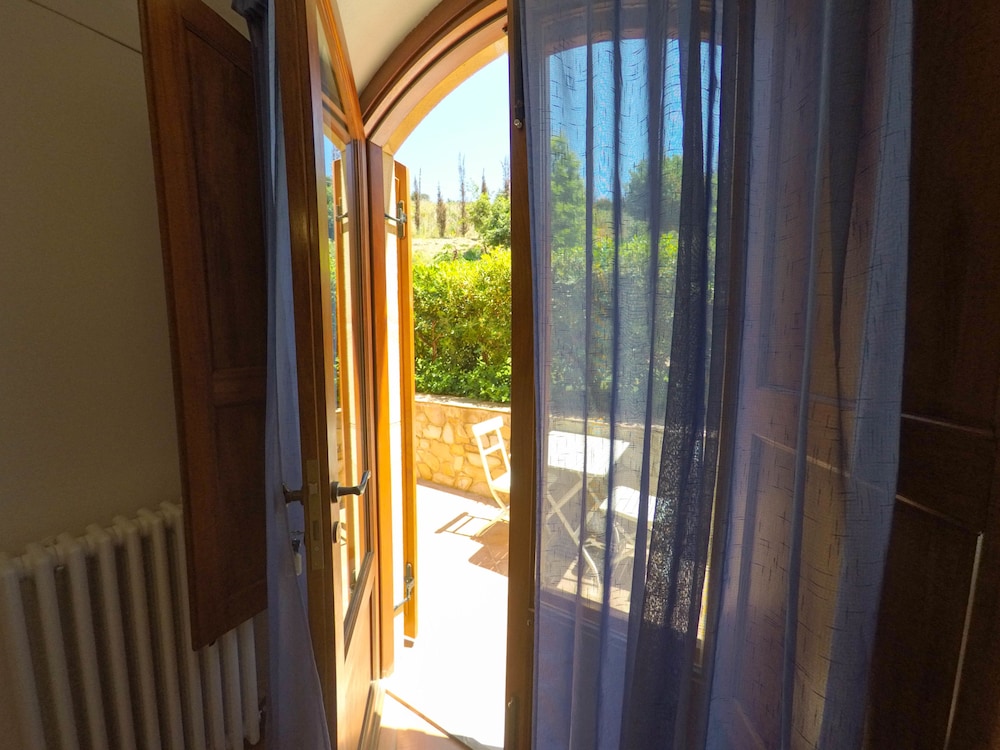 B B Le Ginestre 12/38