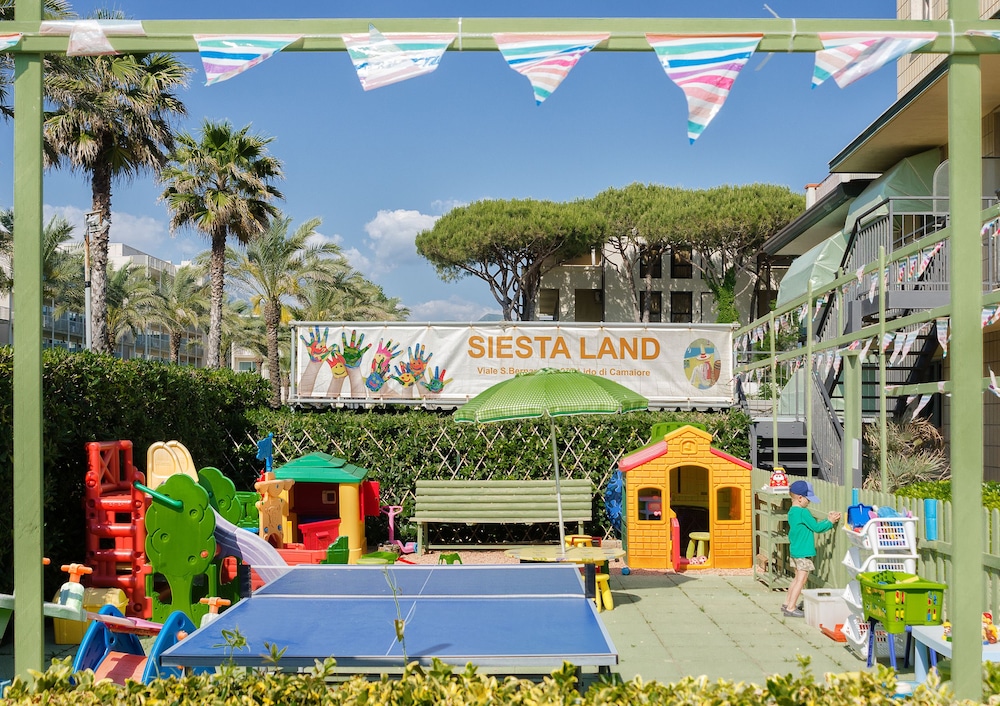 Hotel Siesta 60/66