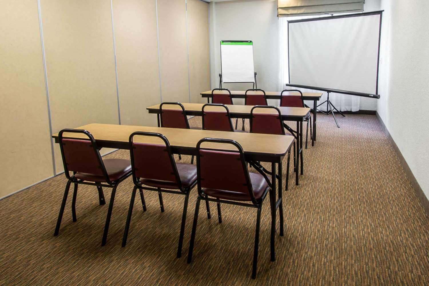 Sleep Inn & Suites Palatka North 28/34