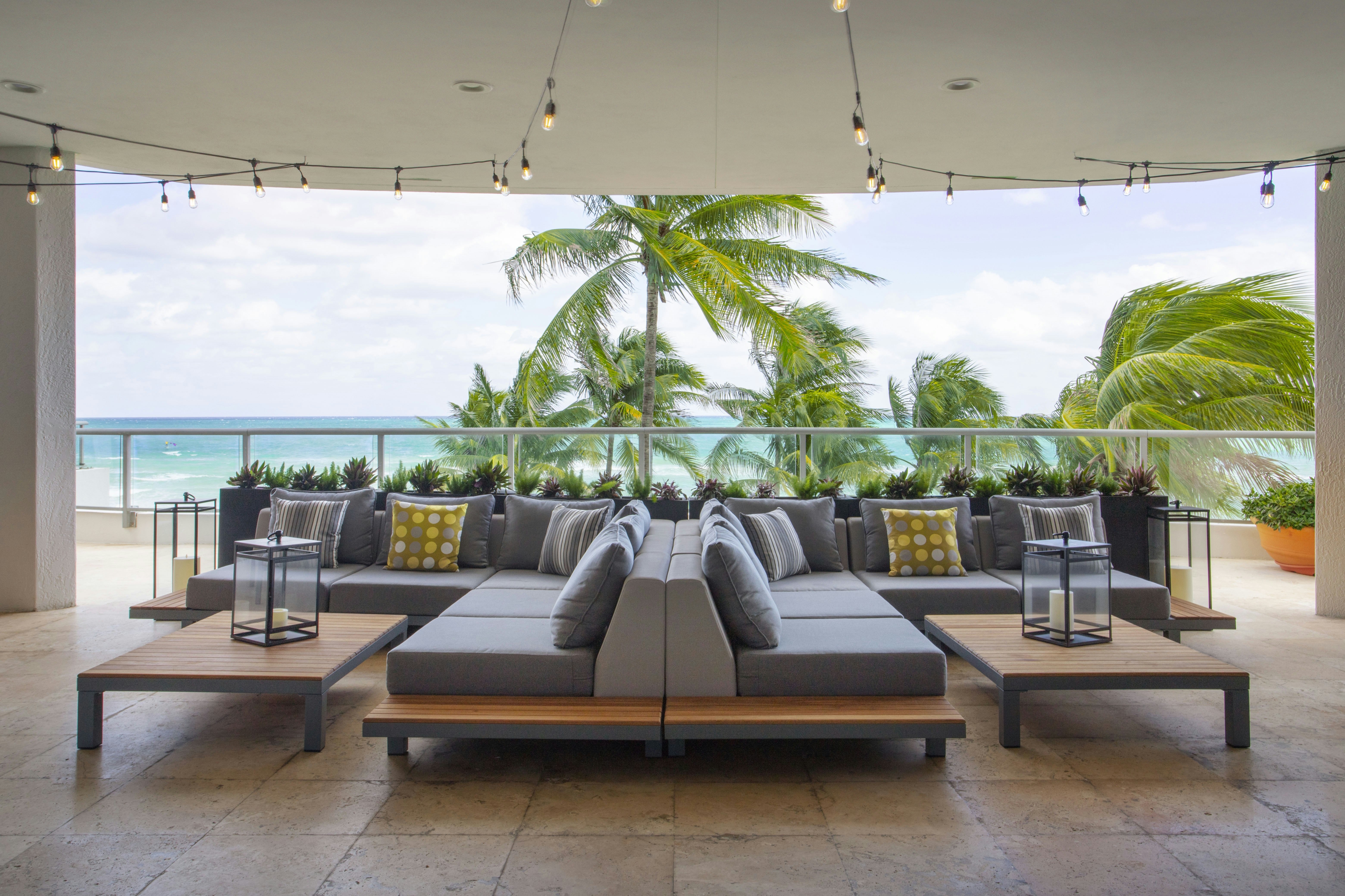 Doubletree By Hilton Ocean Point Resort – North Miami Beach 35/68