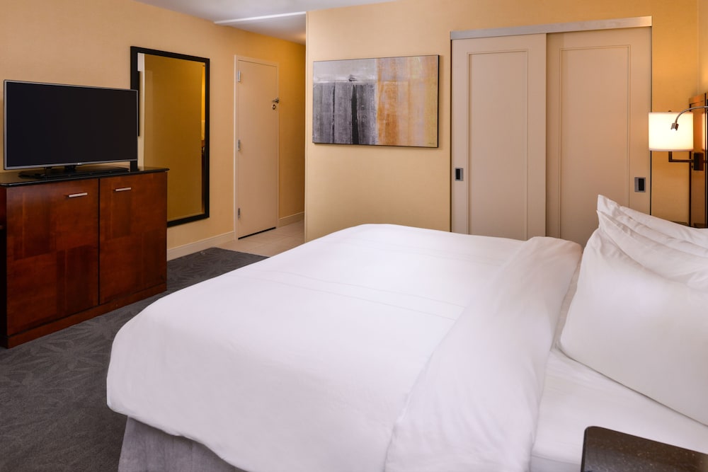 Buffalo Marriott Niagara 10/55