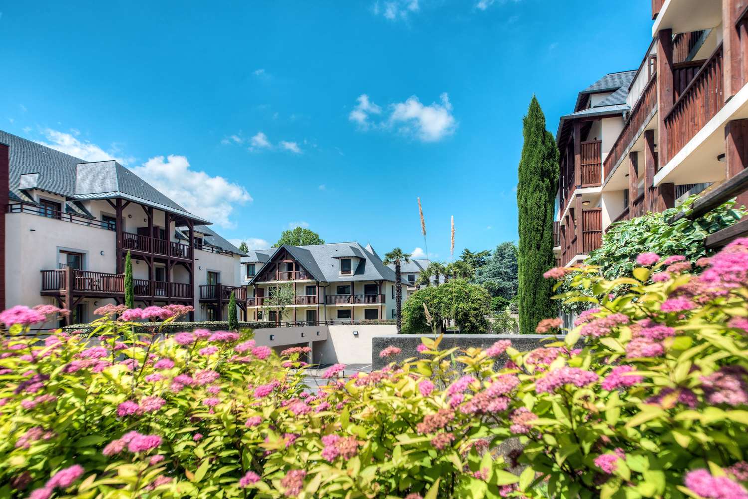 Comfort Aparthotel Lourdes lAcacia 18/20