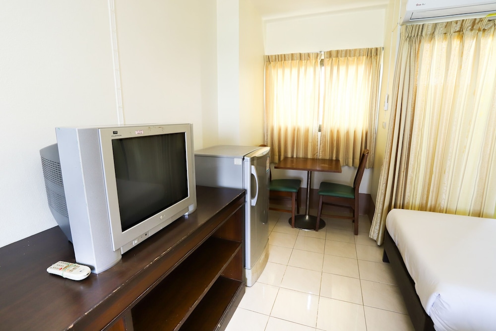 Mont Talay Hotel 14/18