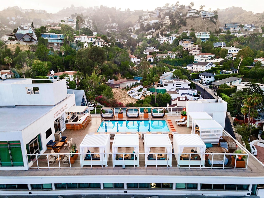 Andaz West Hollywood 72/78