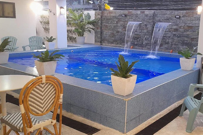 Aurora Suites Pasay near Airport 7/11