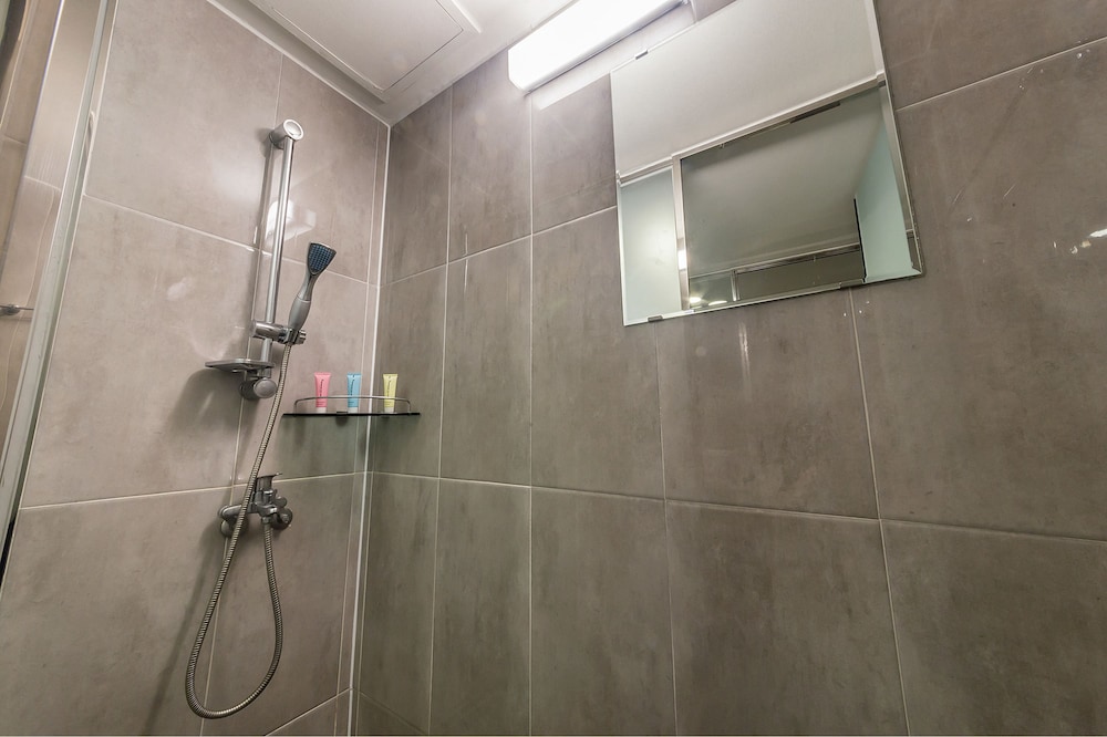 Deluxe, Queen Bed, No Parking، Pyeongtaek Stay Hotel 6/6