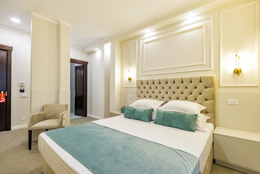 La Strada Boutique Villa 17/70