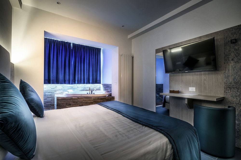Suite Blue Style 4/16