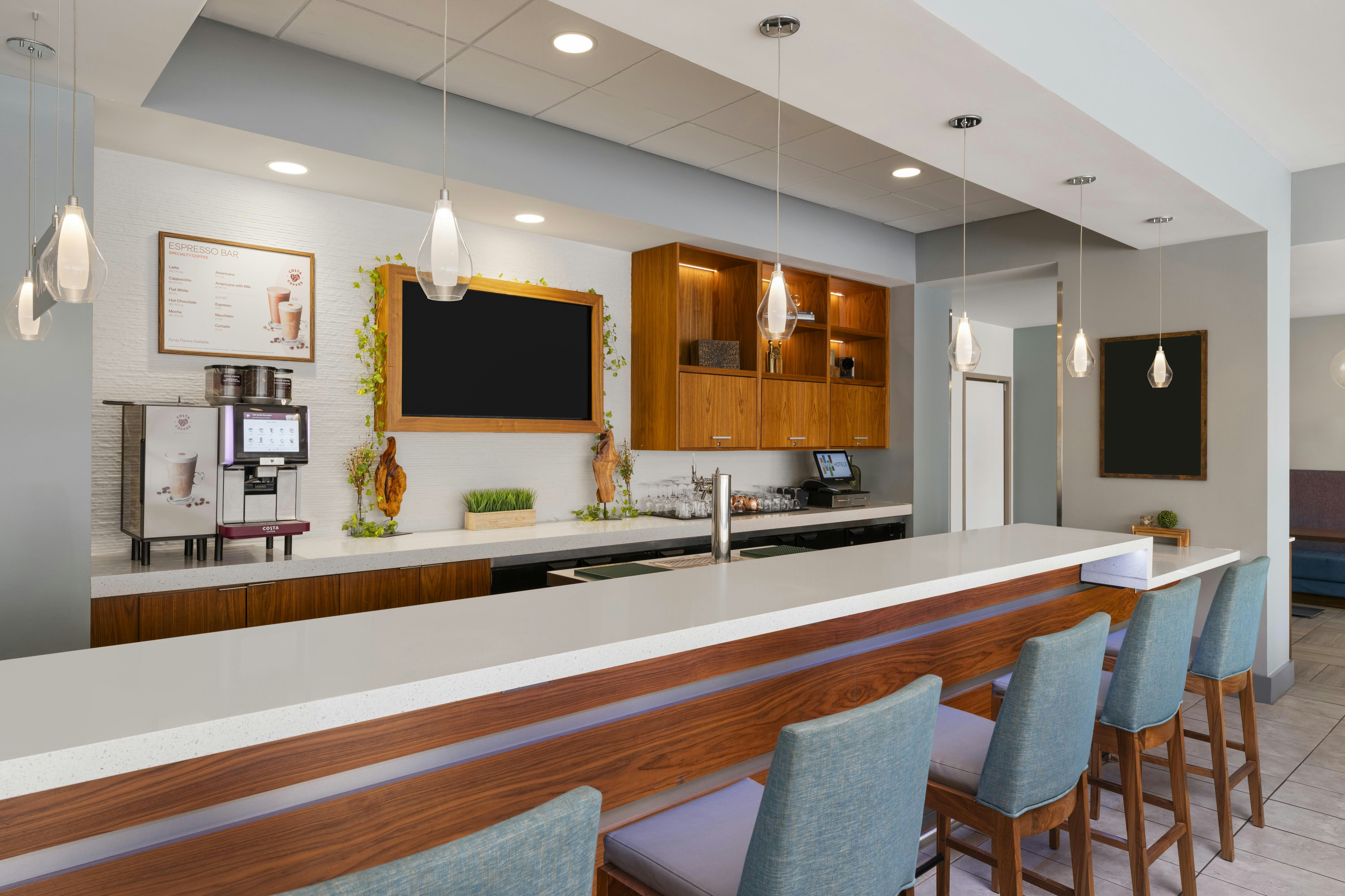 Even Hotels Alpharetta - Avalon Area 57/81