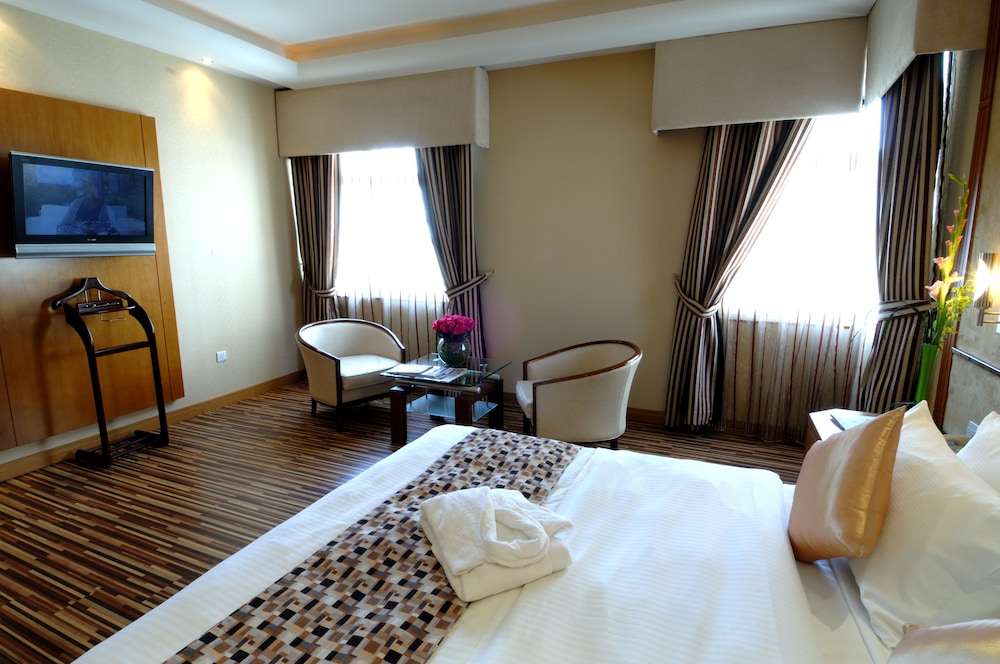 The Juffair Grand Hotel 22/62