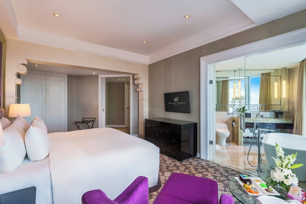 Hotel Ciputra World Surabaya managed by Swiss-Belhotel International 23/76