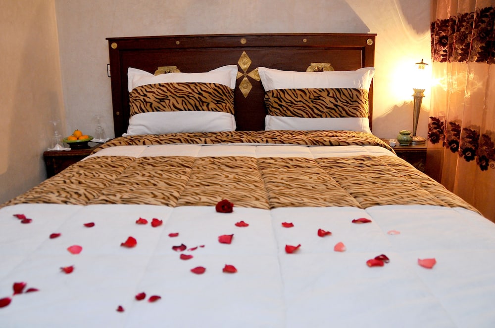 Riad Lila 10/26