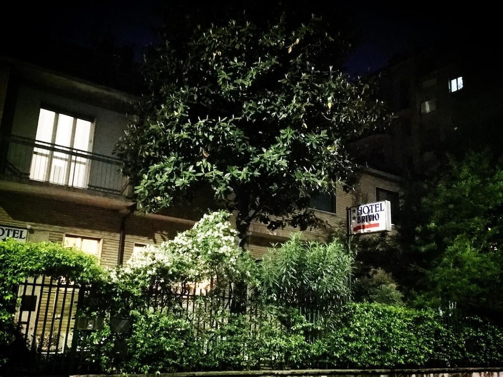 Hotel Brivio 30/39