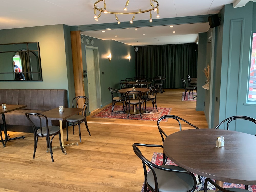 Slagsta Hotell & Wardshus 20/26