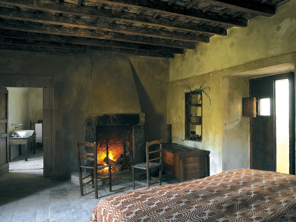 SEXTANTIO ALBERGO DIFFUSO 43/50