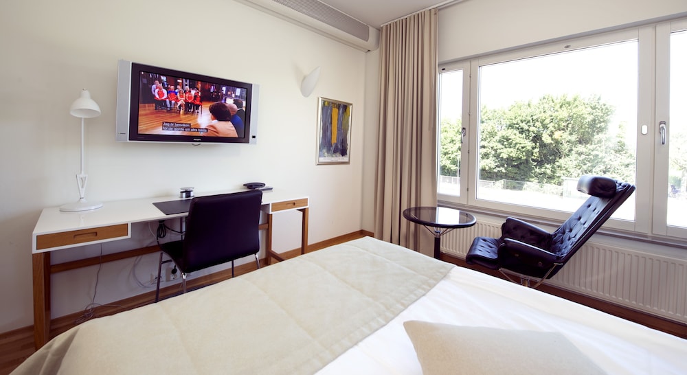 First Hotel Planetstaden 23/83
